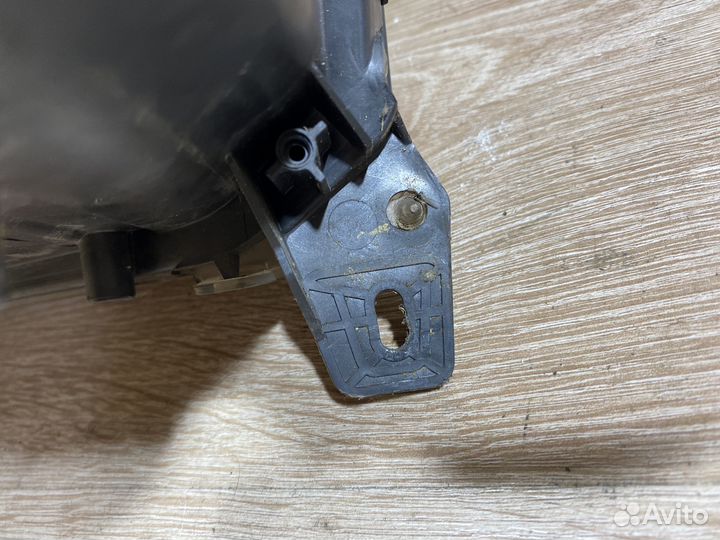 Фара передняя правая Opel Vectra C дорест 142537