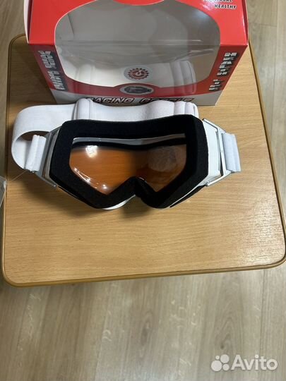 Очки для снегохода и сноуборда