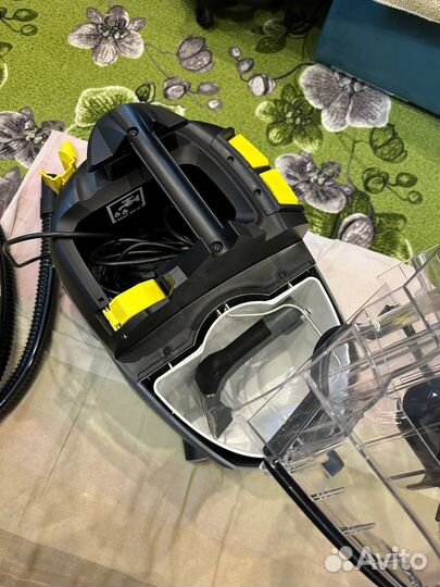 Пылесос Karcher Puzzi 8/1