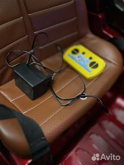 Детский электромобиль