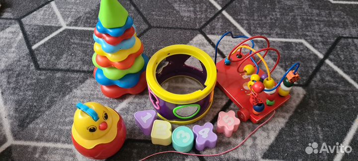 Развивающие игрушки