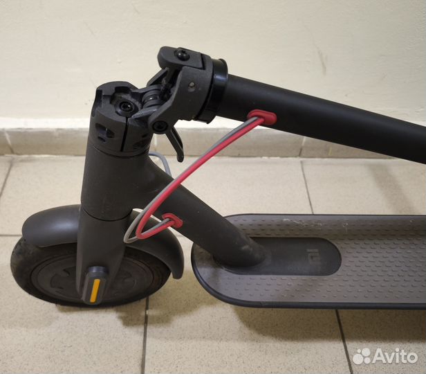 Самокат Xiaomi Mijia M365