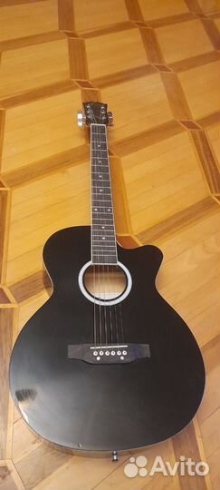 Акустическая гитара
