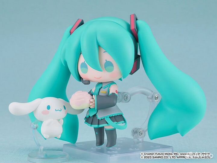 Nendoroid Hatsune Miku x Cinnamoroll