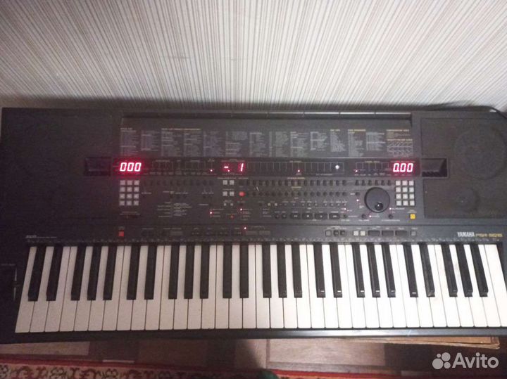 Синтезатор yamaha