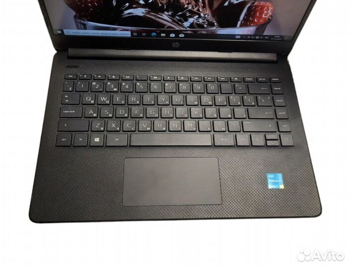 Компактный ноутбук HP