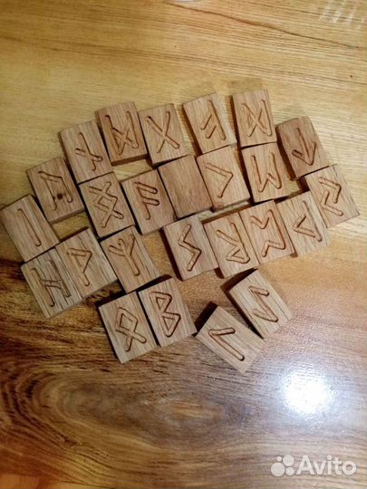 Руны славянские и скандинавские