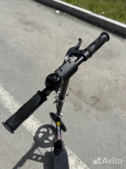 Самокат Roces LUX 230