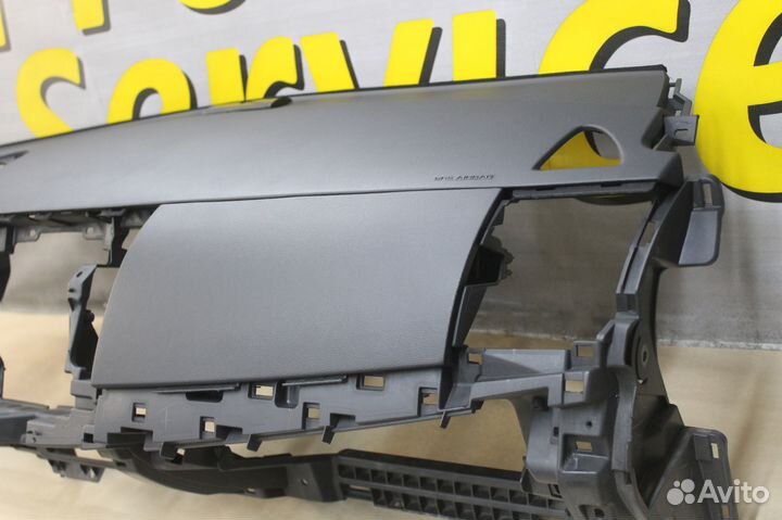 Торпедо Mitsubishi Lancer 10 приборная панель