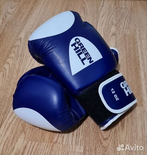 Боксерские перчатки 12 oz