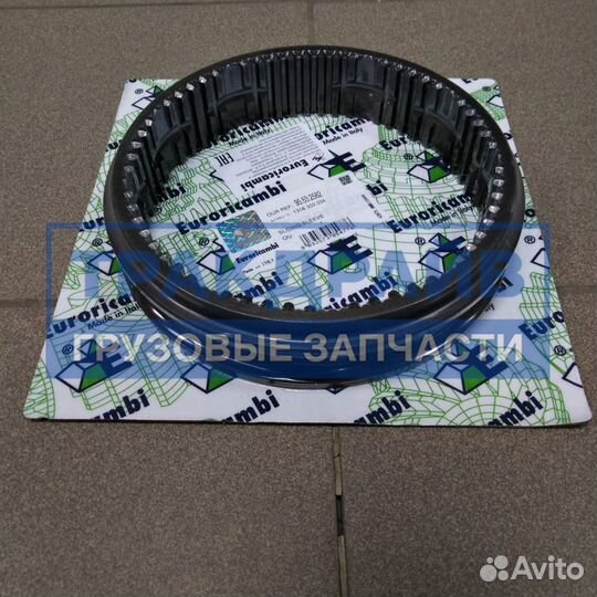 Муфта делителя кпп ZF 16S151 95532582