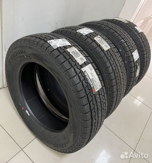 Yokohama Ice Guard G075 215/65 R17