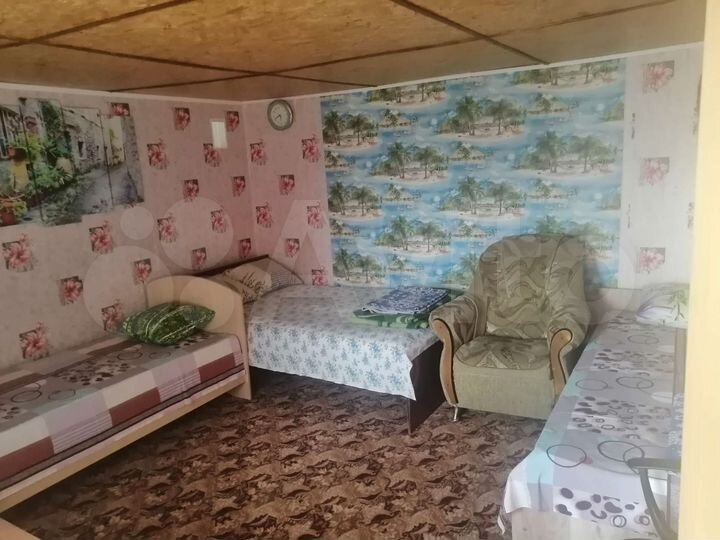 Комната 80 м² в 3-к., 2/2 эт.