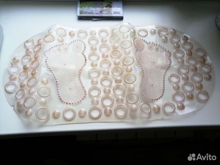 Коврик резиновый в ванную