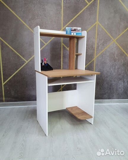 Компьютерный стол «Грета -1»