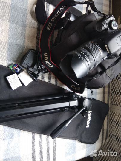 Canon EOS 600D+Sigma AF17-70 F2.8-4 dcmacro oshsm