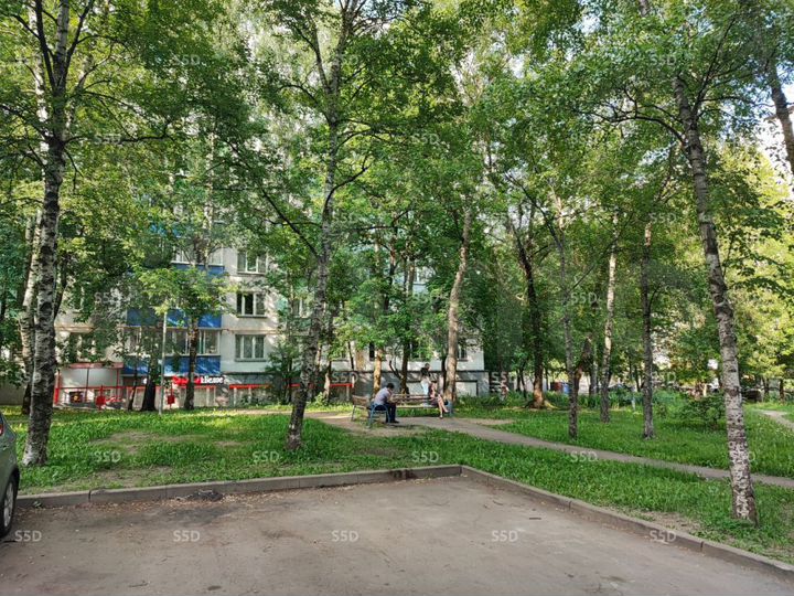 Продам торговое помещение, 184.5 м²