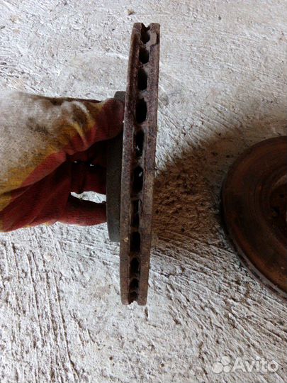 Диски тормозные golf 4