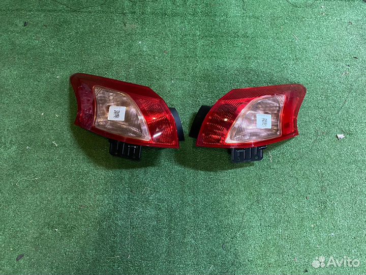 Фонарь правый Mitsubishi lancer 10