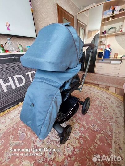 Прогулочная коляска новая