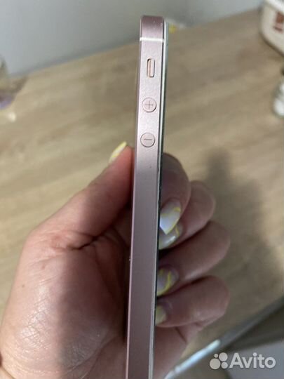 Телефон iPhone 5s