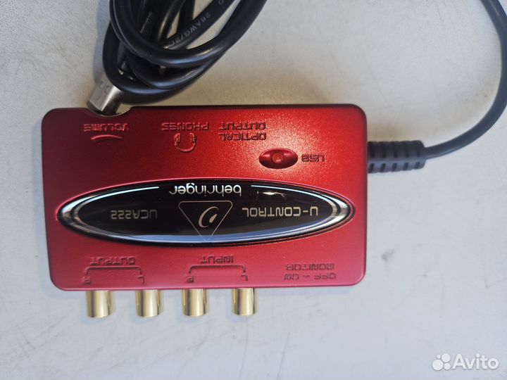 Звуковая карта behringer UCA222