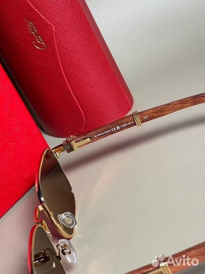 Солнцезащитные очки cartier