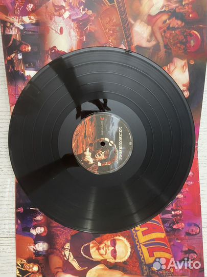 Пластинка scorrons