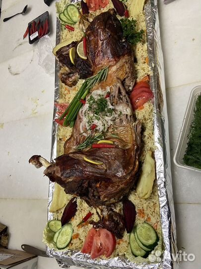 Ягненок запеченный под землей