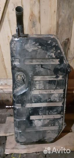 Топливный бак на ниву