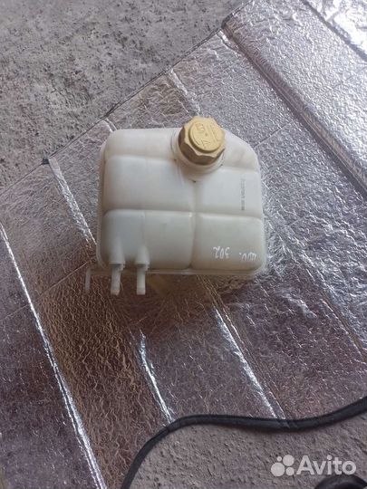 Расширительный бачок Ford focus 1