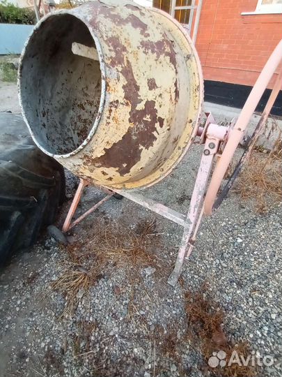 Бетономешалка бу