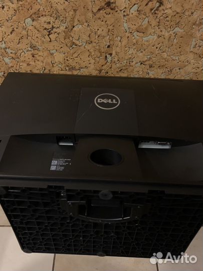 Монитор Dell 23
