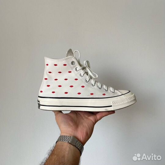 Converse chuck taylor 70 lips high love me