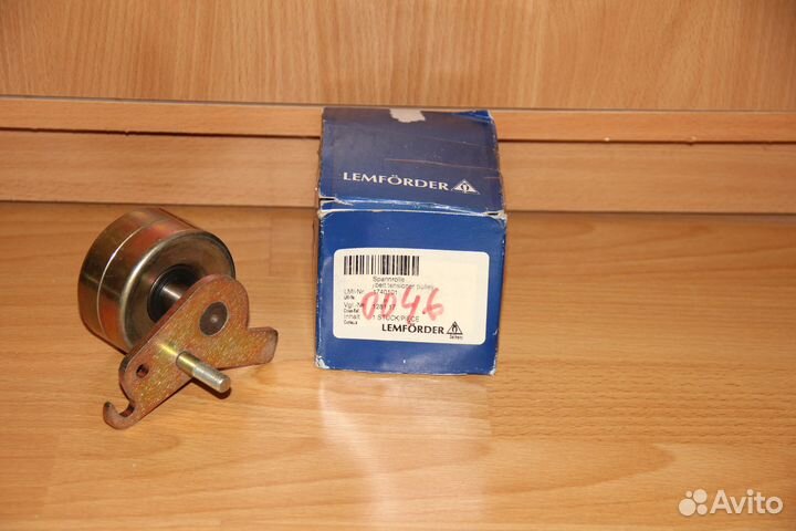 Натяжной ролик ремня грм Peugeot j5, Fiat