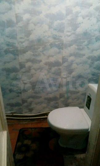 Комната 17 м² в 3-к., 1/2 эт.