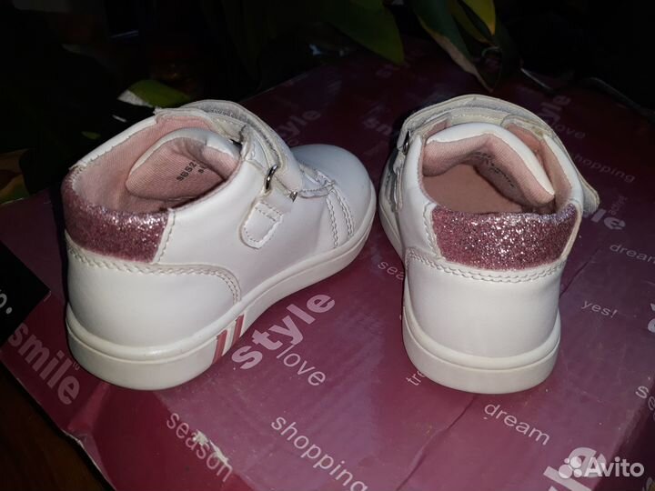 Ботинки детские,для девочки