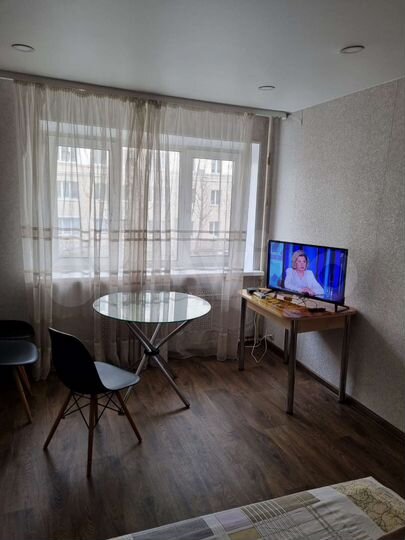 2-к. квартира, 40 м², 3/5 эт.