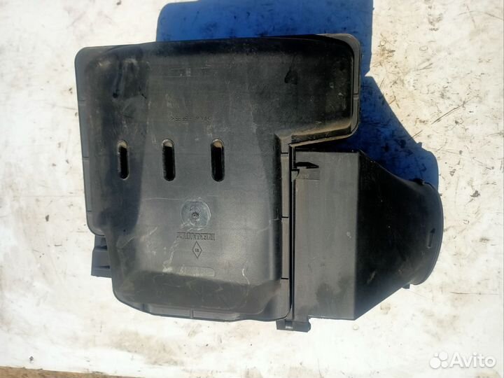 Корпус воздушного фильтра Renault Logan 2 Sandero