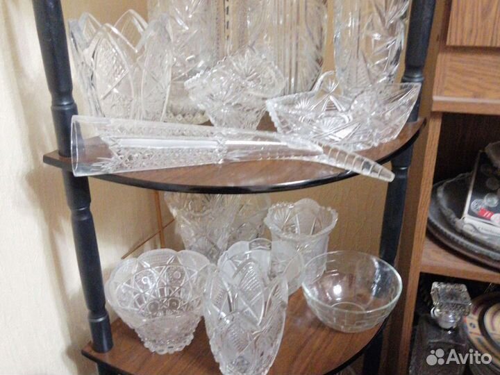 Продам различную хрустальную посуду