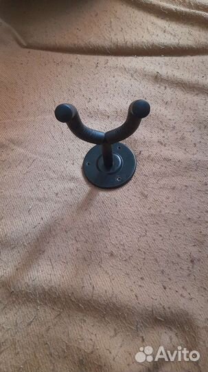 Держатель для гитары