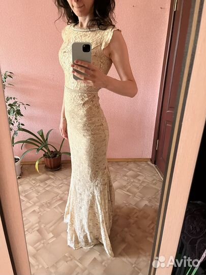 Вечернее платье