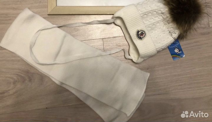 Шапка с шарфом