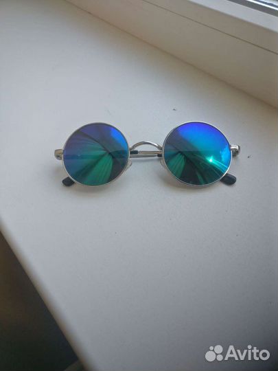 Солнцезащитные очки