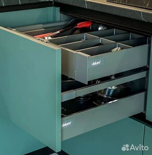 Кухня в стиле минимализм на заказ