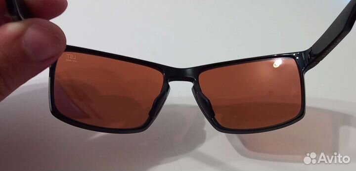 Солнцезащитные очки Adidas