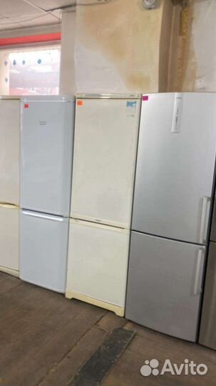 Холодильник бу samsung в хорошем состоянии