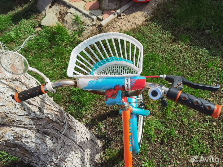 Детский велосипед 18 дюймов с боковыми колесами