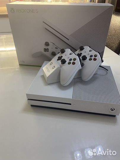 Xbox One s