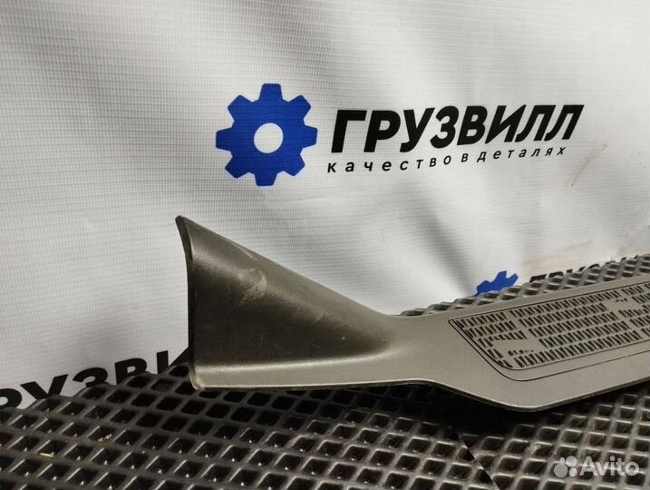 Накладка порога Volvo FH4 82212693